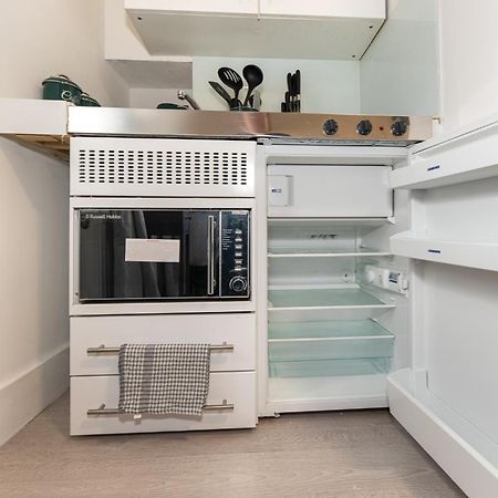 Small And Trendy Studio 3B Londres Exterior foto