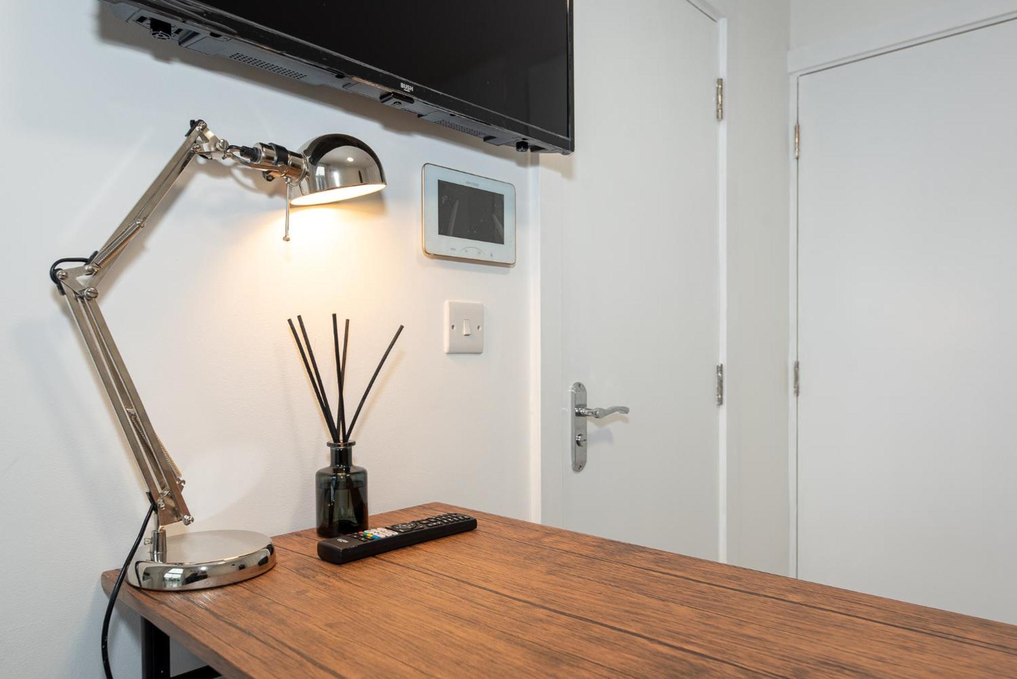 Small And Trendy Studio 3B Londres Exterior foto